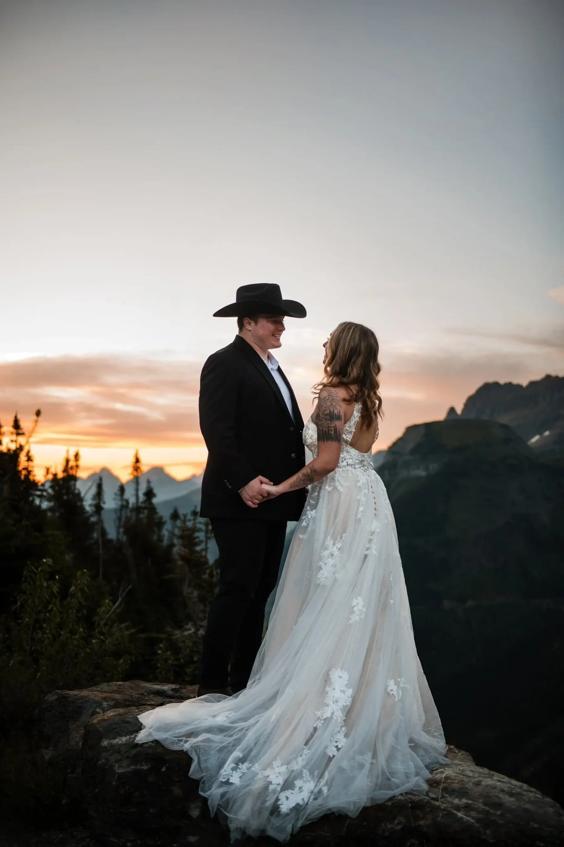 Tex and Molly Kelly. Humboldt County husband-and-wife photography and videography duo at sunset