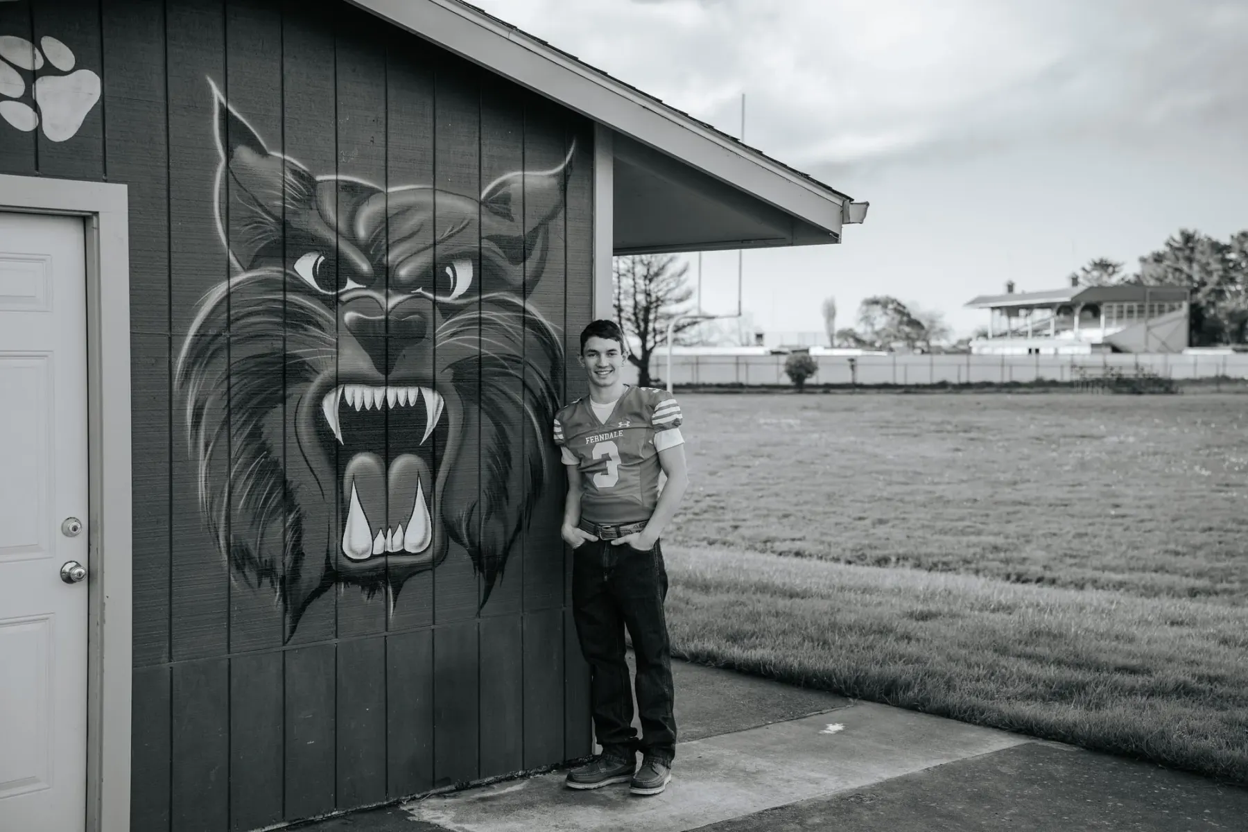 High school senior portrait photographer Humboldt County