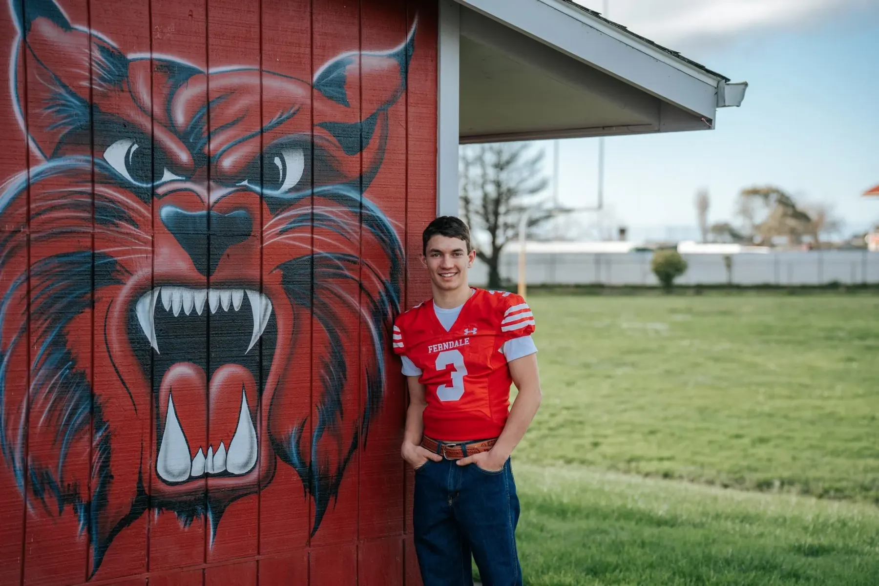 Senior portrait photographer Ferndale California
