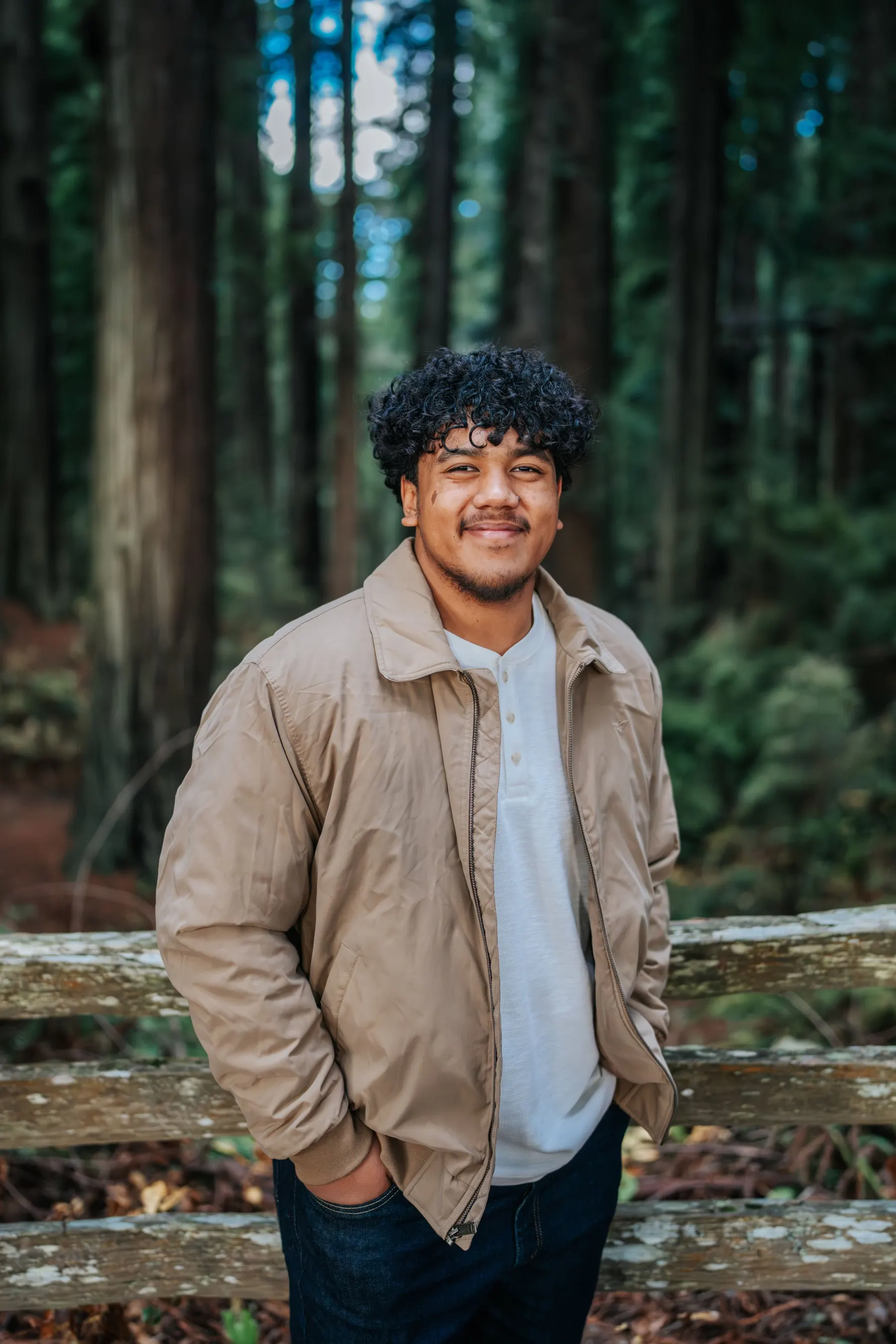 Redwood-forest senior session, old-growth canopy light