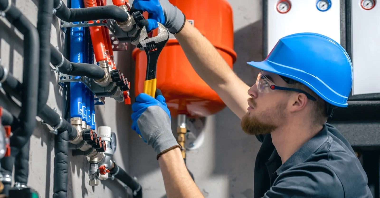 Plumbing service work, brand marketing for residential and commercial plumbing contractors